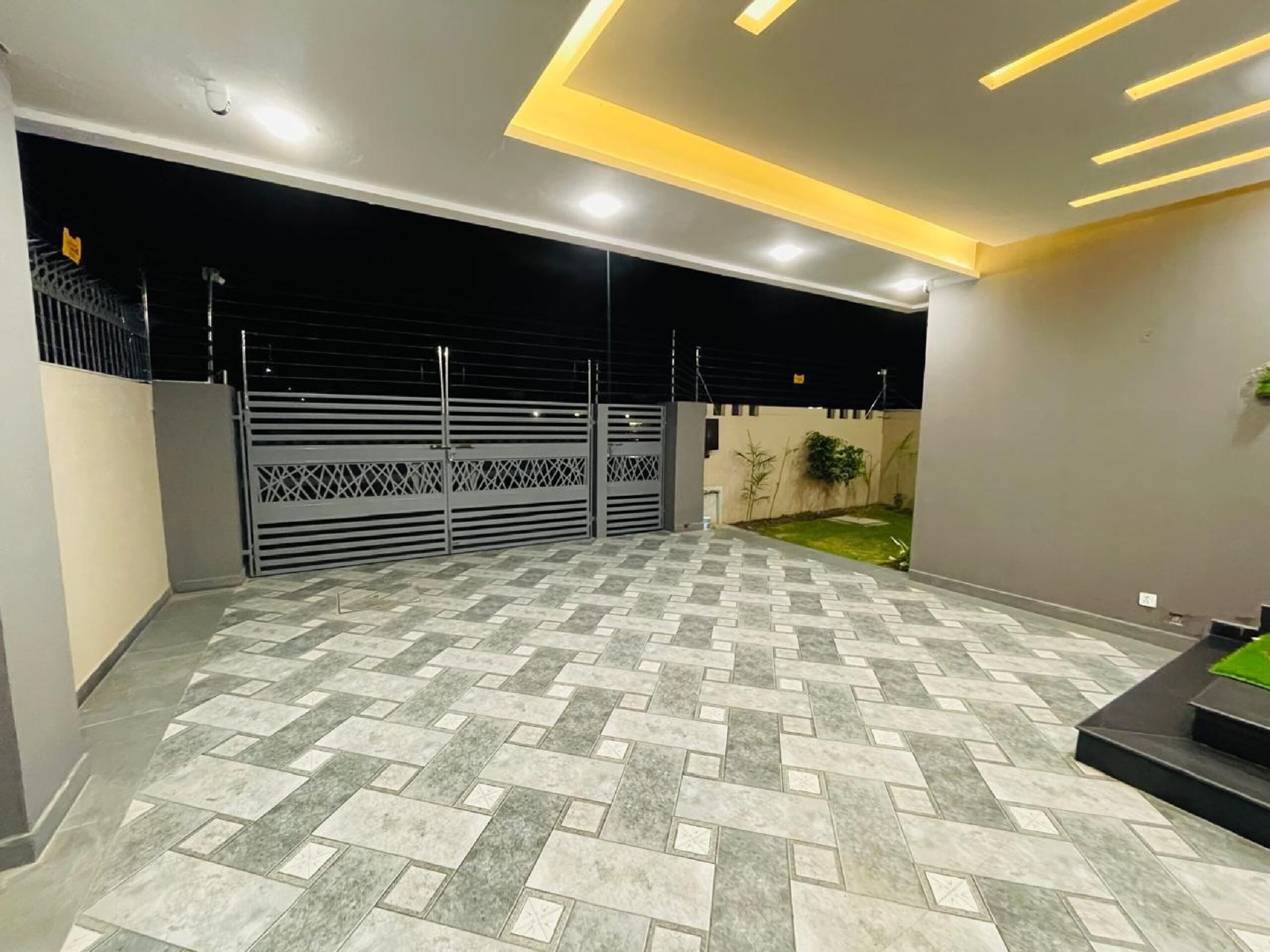 APARTMENTS IN LAHORE​