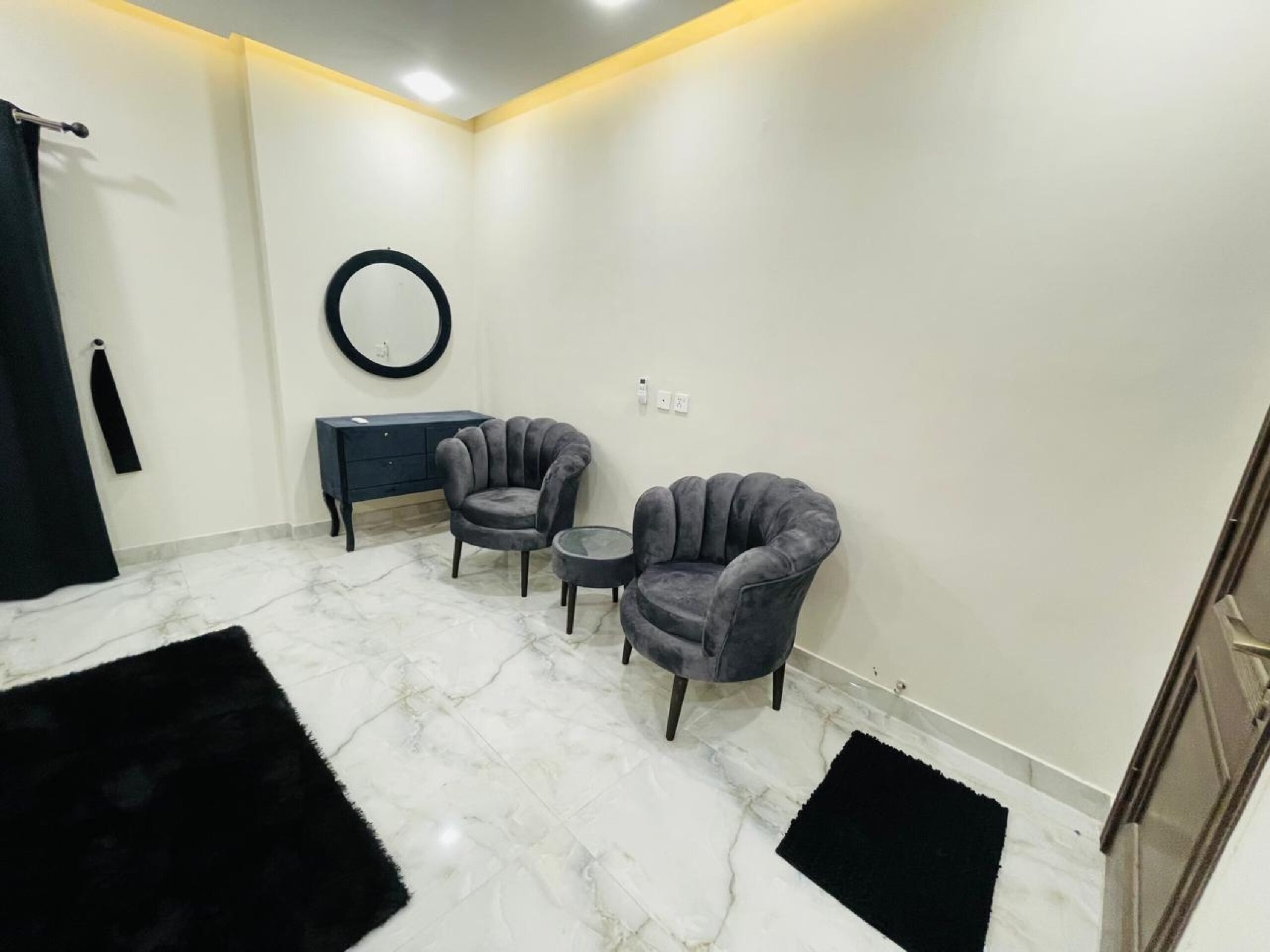 APARTMENTS IN DHA PHASE 6​